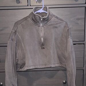 Kith Women's Charcoal Half-Zip Cropped Sweatshirt